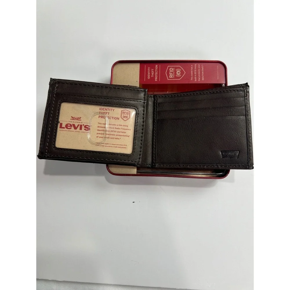 Levi's Bifold Wallet Mens NS Brown RFID Protection Leather Accessory Gift Tin A5